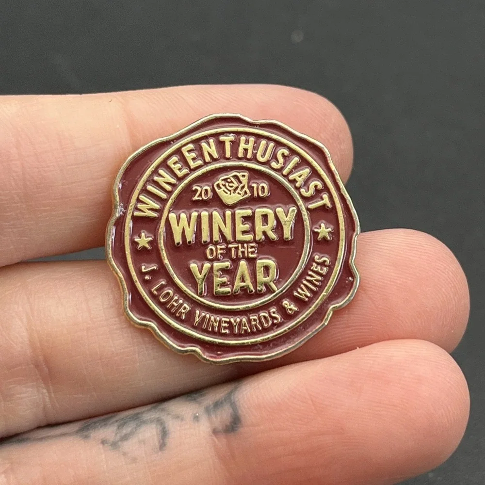 WineEnthusiast 2010 Winery Of The Year‎ J. Lohr Vineyards & Wines Lapel Hat Pin
